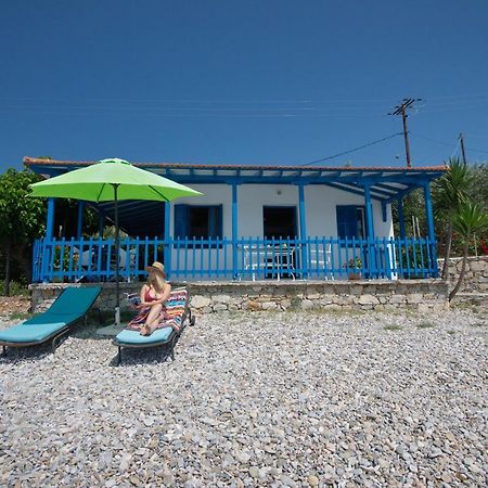 Seahorse Cottage Mourtero 外观 照片